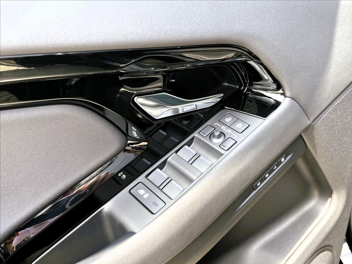 Land Rover Range Rover Evoque SUV / Terénní 2,0 l 120 kw