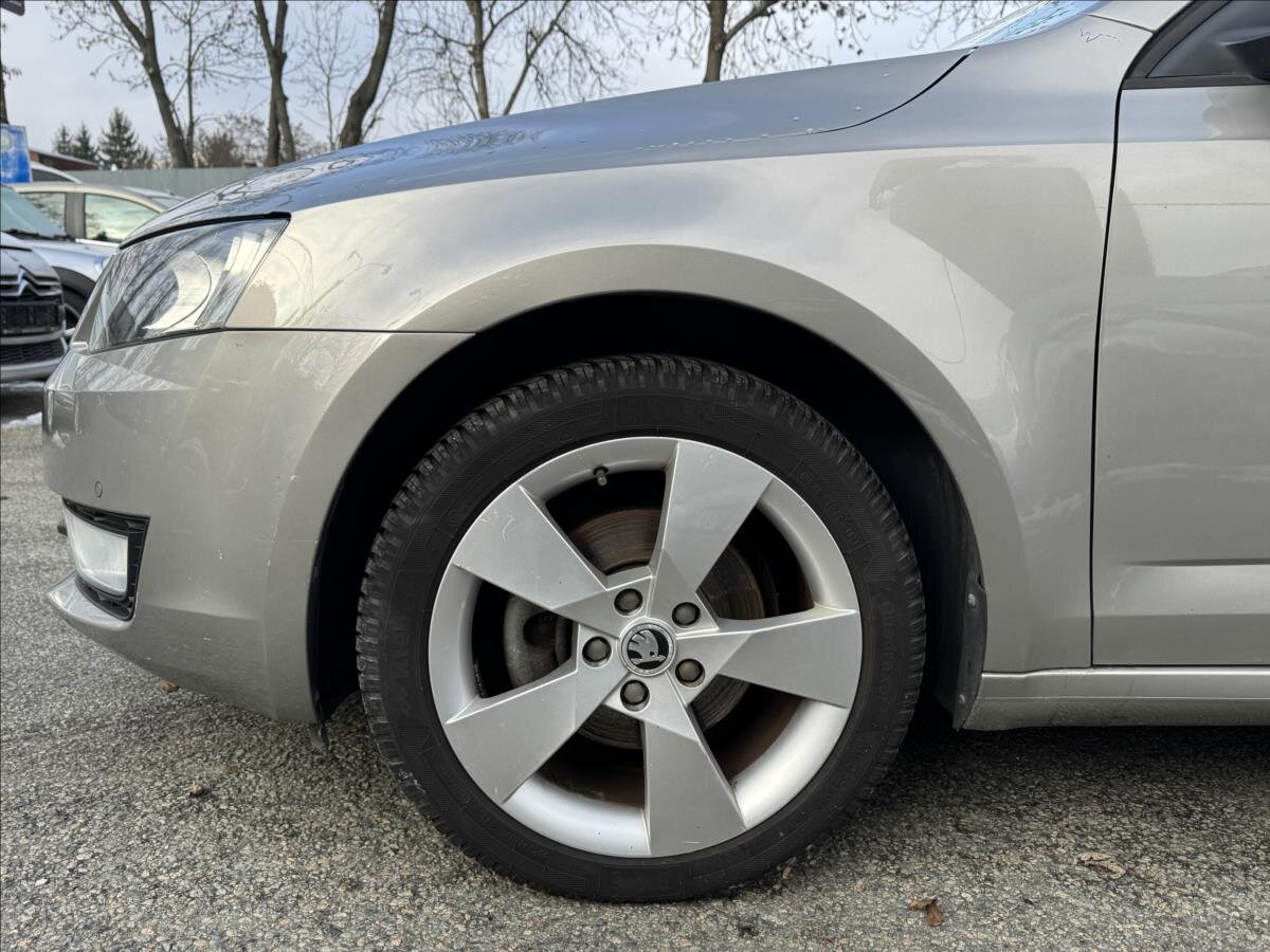 Škoda Octavia Kombi 2,0 l 110 kw