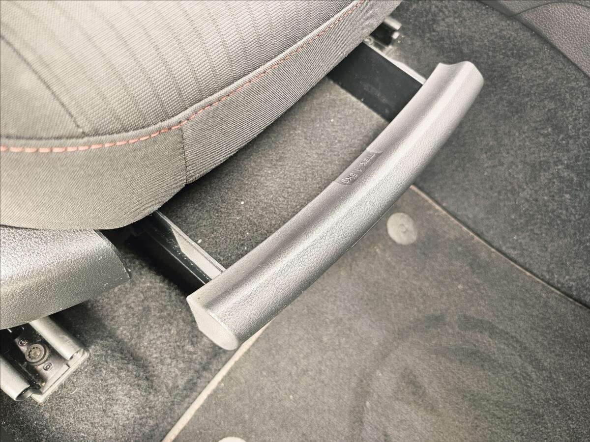 Volkswagen Golf Kombi 2,0 l 110 kw