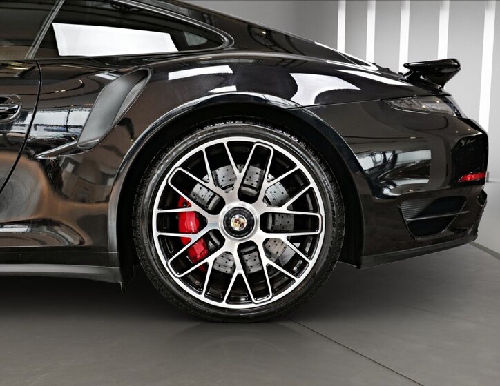 Porsche 911 Kupé 3,8 l 383 kw