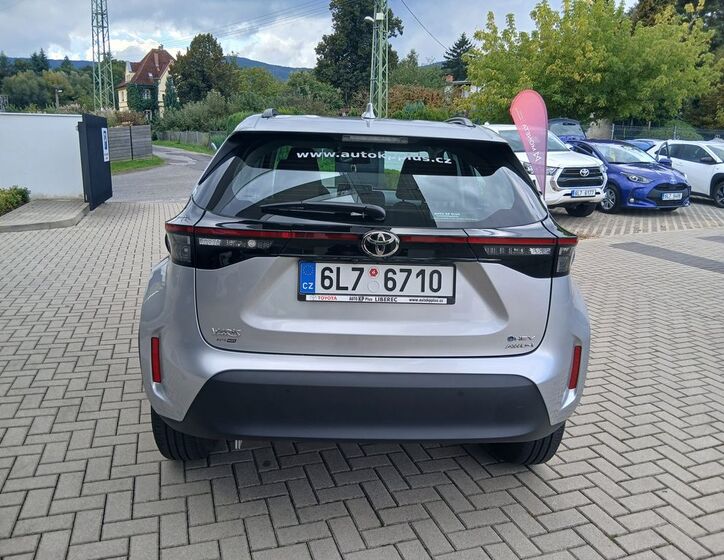 Toyota Yaris Cross 30