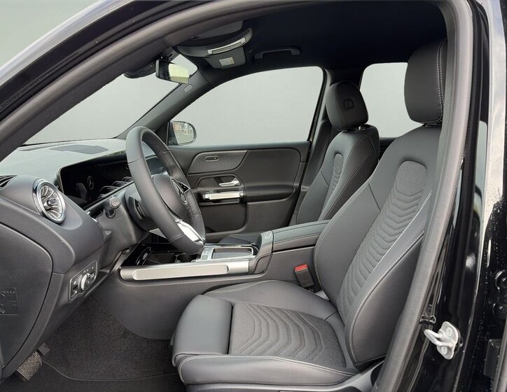 Mercedes-Benz GLB SUV / Terénní 2,0 l 110 kw