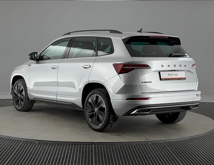 Škoda Karoq SUV / Terénní 1,5 l 110 kw