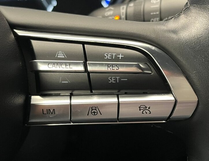 Mazda MX-30 SUV / Terénní 0,0 107 kw