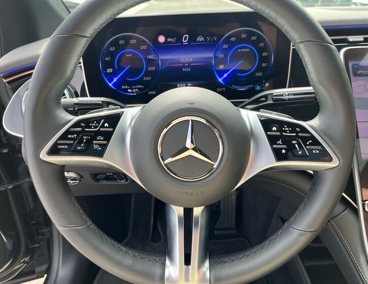 Mercedes-Benz EQE 13