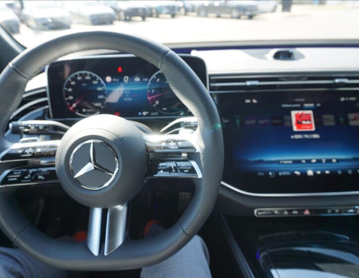 Mercedes-Benz Třídy E 19