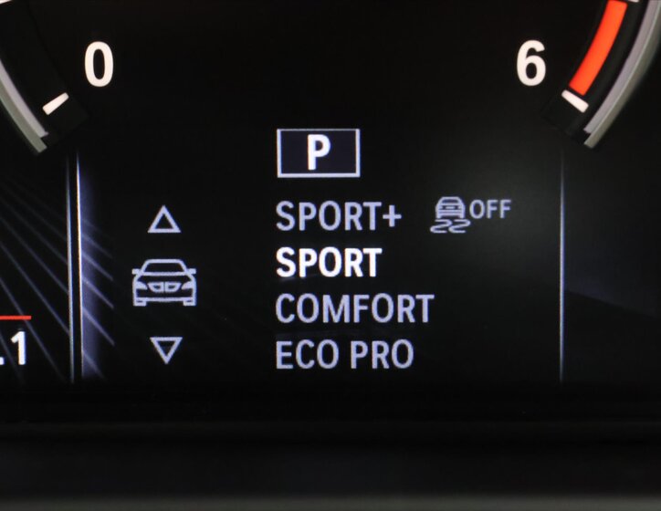 BMW X5 SUV 3,0 l 230 kw