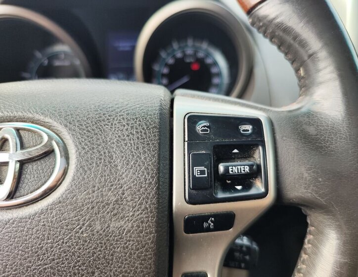 Toyota Land Cruiser SUV / Terénní 3,0 l 127 kw