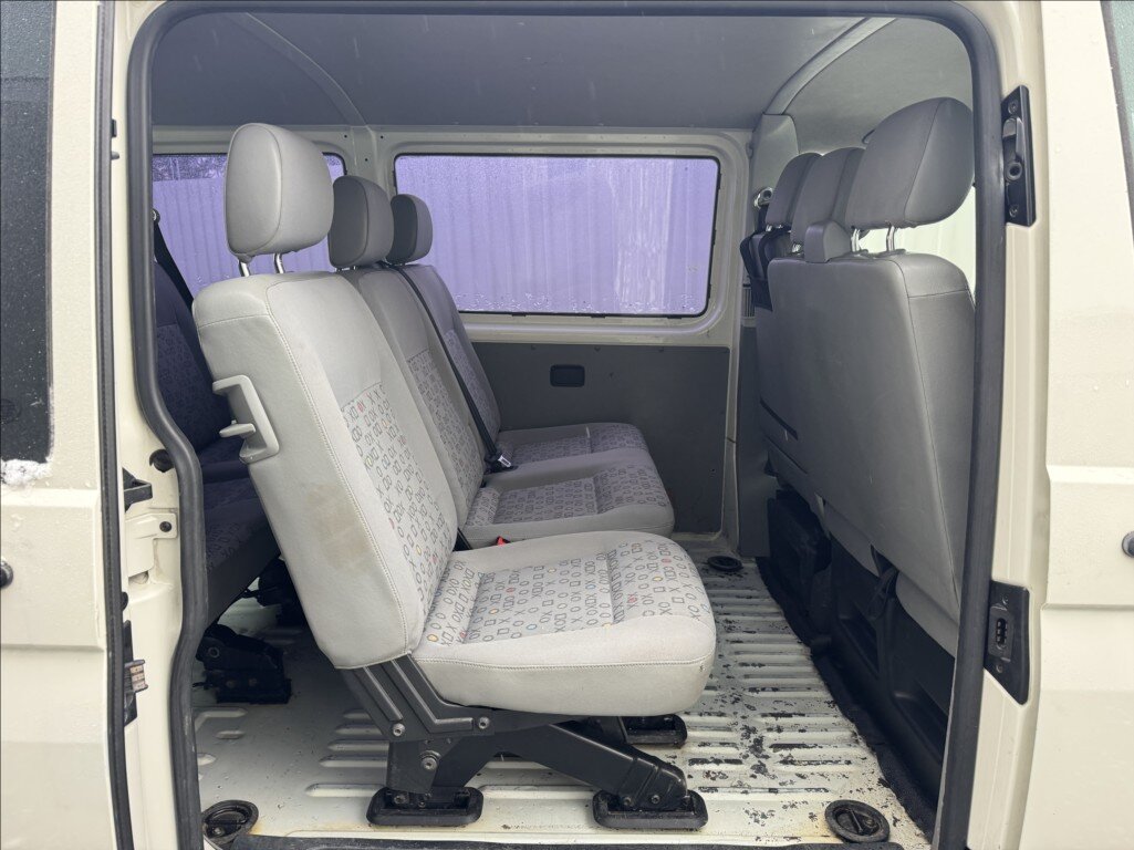 Volkswagen Transporter Kombi 1,9 l 90 kw