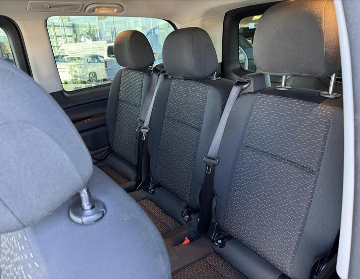 Mercedes-Benz Vito 15