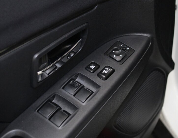 Mitsubishi ASX SUV / Terénní 1,6 l 86 kw