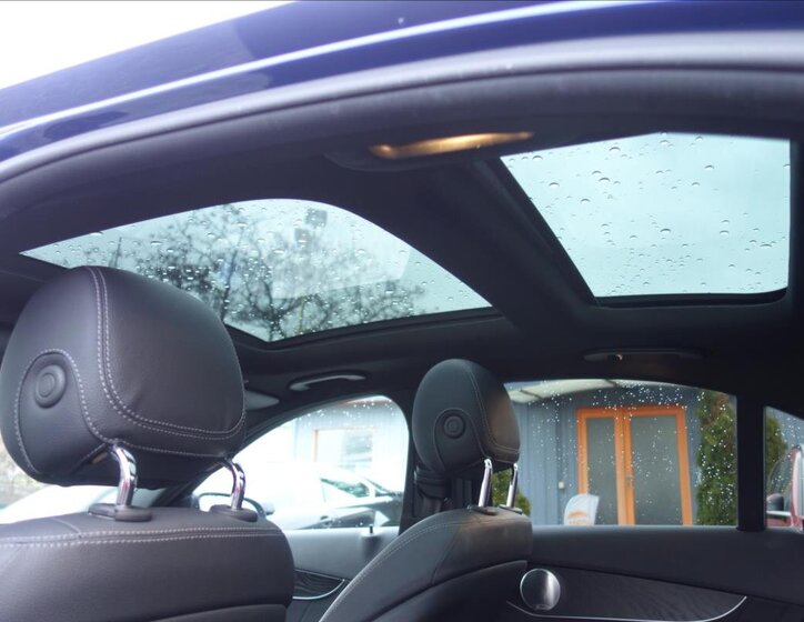 Mercedes-Benz Třídy C Sedan 2,0 l 143 kw