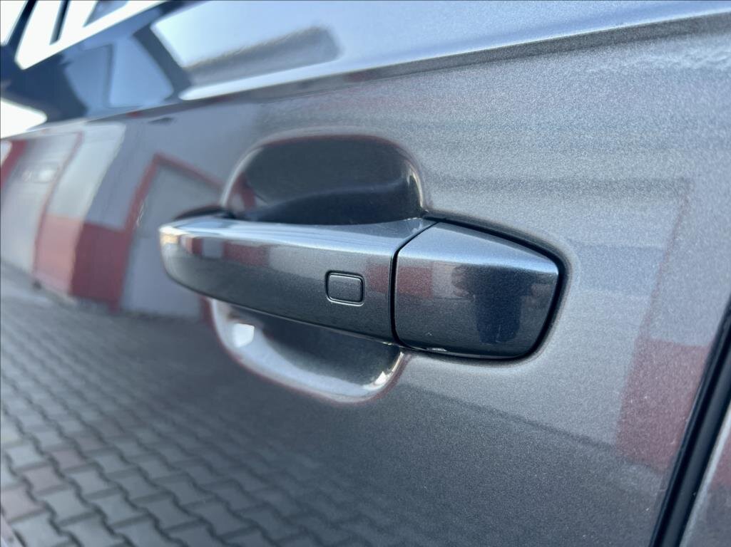 Audi SQ7 SUV / Terénní 4,0 l 320 kw