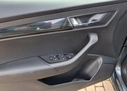 Škoda Karoq SUV / Terénní 1,5 l 110 kw