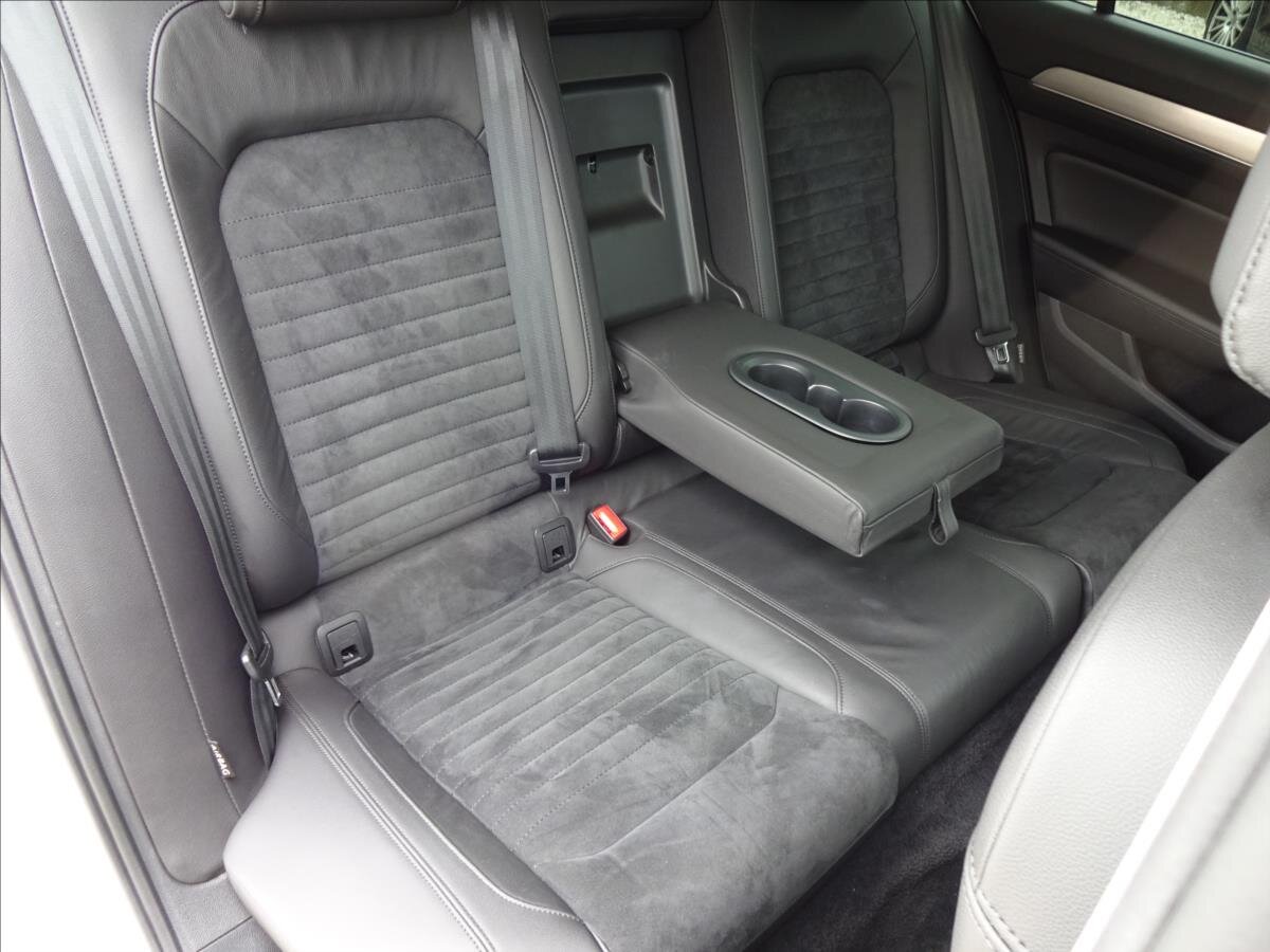 Volkswagen Passat Sedan 2,0 l 110 kw