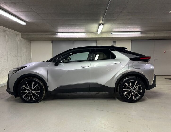 Toyota C-HR Hatchback 1,8 l 90 kw