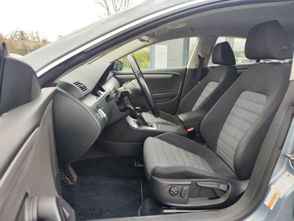 Volkswagen Passat CC Sedan / Limuzína 2,0 l 103 kw