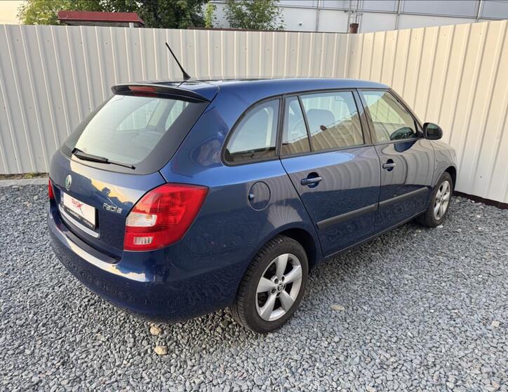 Škoda Fabia 13