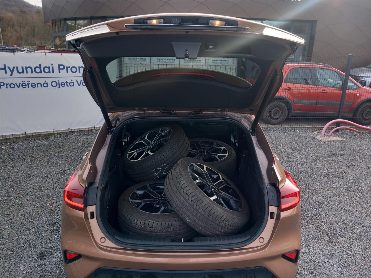 KIA XCeed Hatchback 1,5 l 117 kw