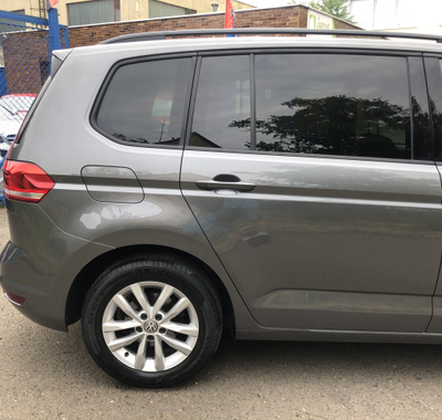 Volkswagen Touran 17