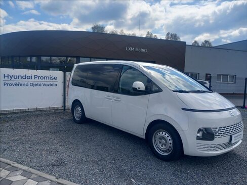 Hyundai Staria MPV 2,2 l 130 kw