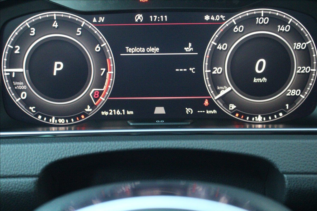 Volkswagen Golf Hatchback 2,0 l 180 kw