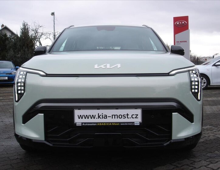 KIA EV3 SUV / Terénní 0,0 150 kw