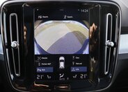 Volvo XC40 SUV / Terénní 2,0 l 140 kw