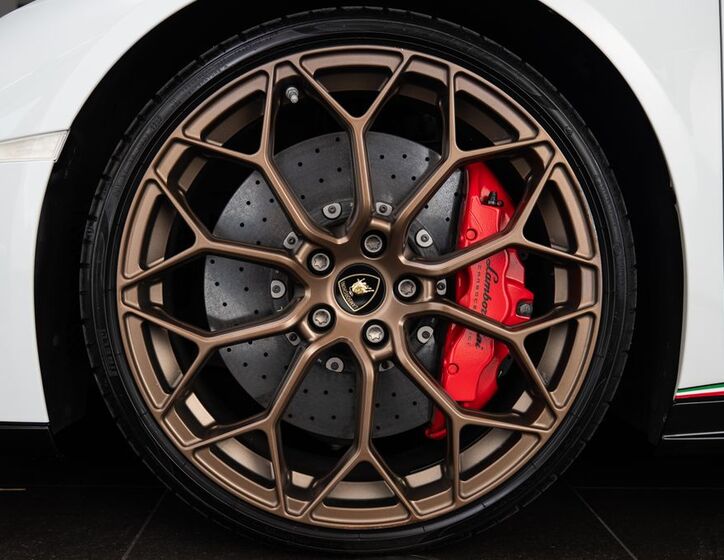 Lamborghini Huracán 18