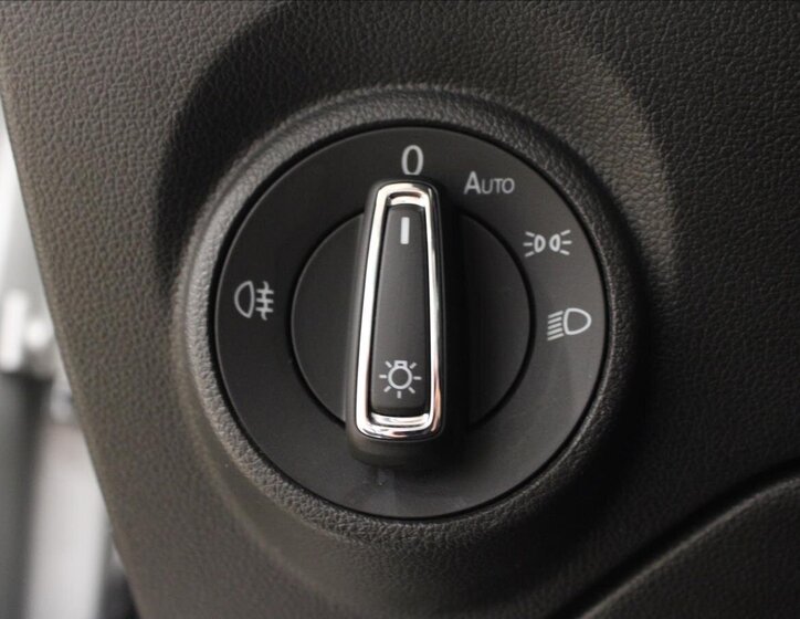 Seat Leon Hatchback 2,0 l 195 kw