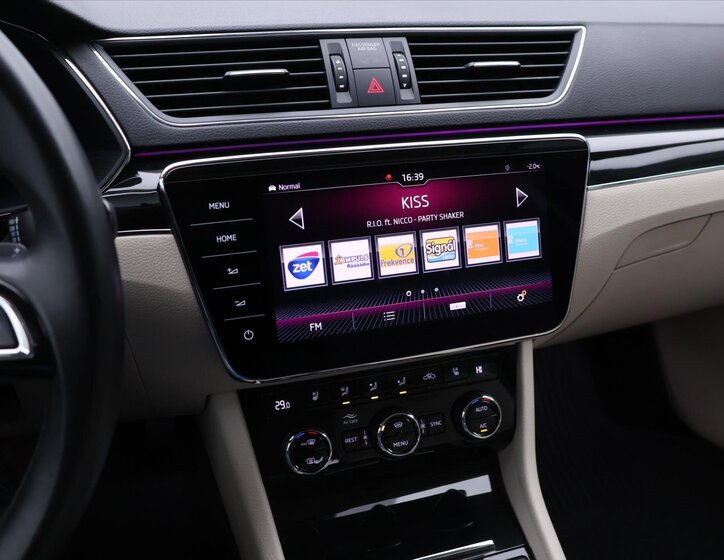 Škoda Superb Kombi 2,0 l 200 kw