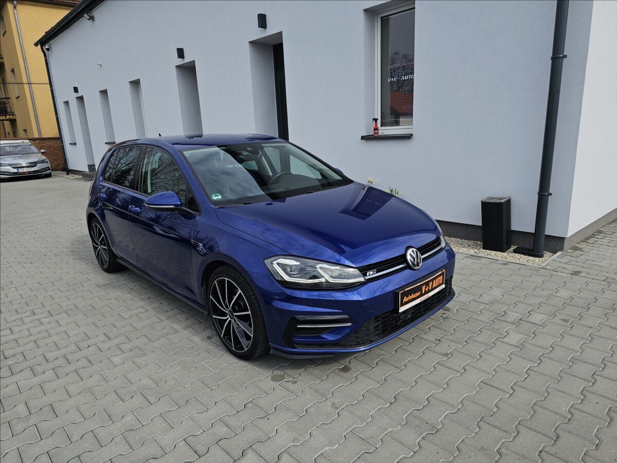 Volkswagen Golf Kombi 1,5 l 110 kw