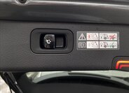 Mercedes-Benz Třídy C Kombi 2,0 l 300 kw