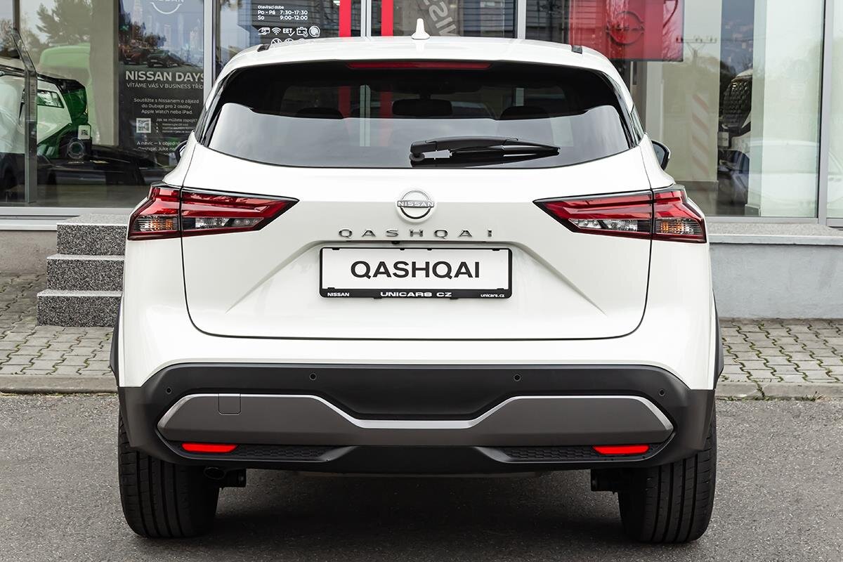 Nissan Qashqai SUV / Terénní 1,3 l 116 kw