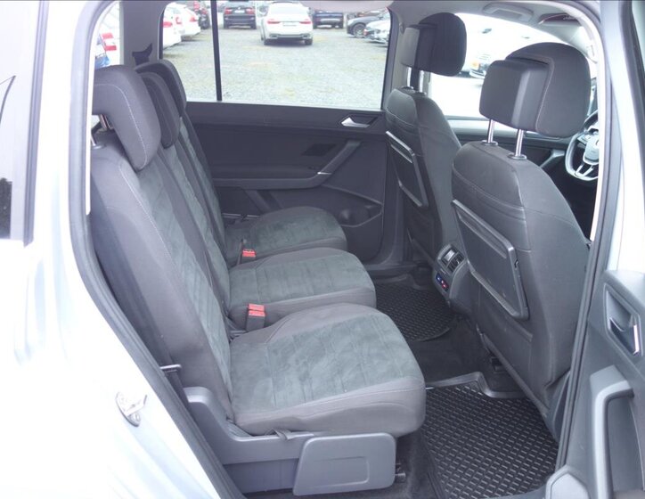 Volkswagen Touran MPV 2,0 l 110 kw