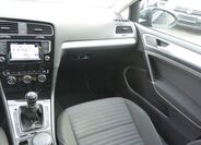Volkswagen Golf 13