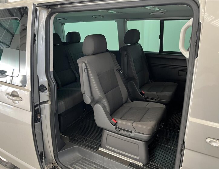 Volkswagen Multivan MPV 2,0 l 132 kw