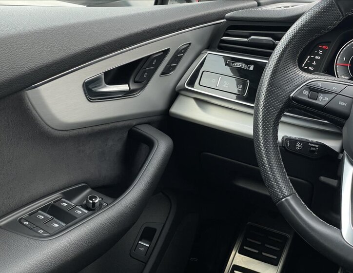 Audi Q7 SUV / Terénní 3,0 l 210 kw