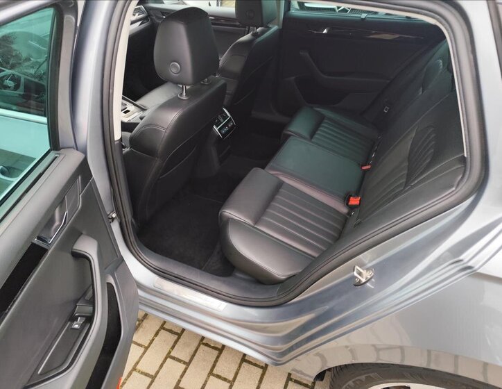 Škoda Superb Kombi 2,0 l 140 kw