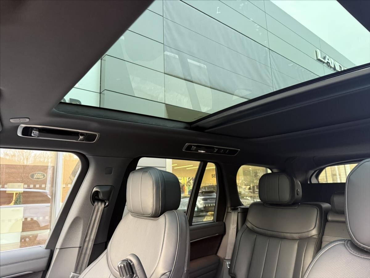 Land Rover Range Rover SUV / Terénní 3,0 l 221 kw