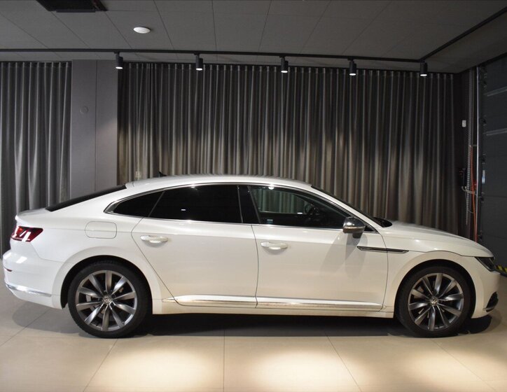 Volkswagen Arteon Liftback 2,0 l 176 kw