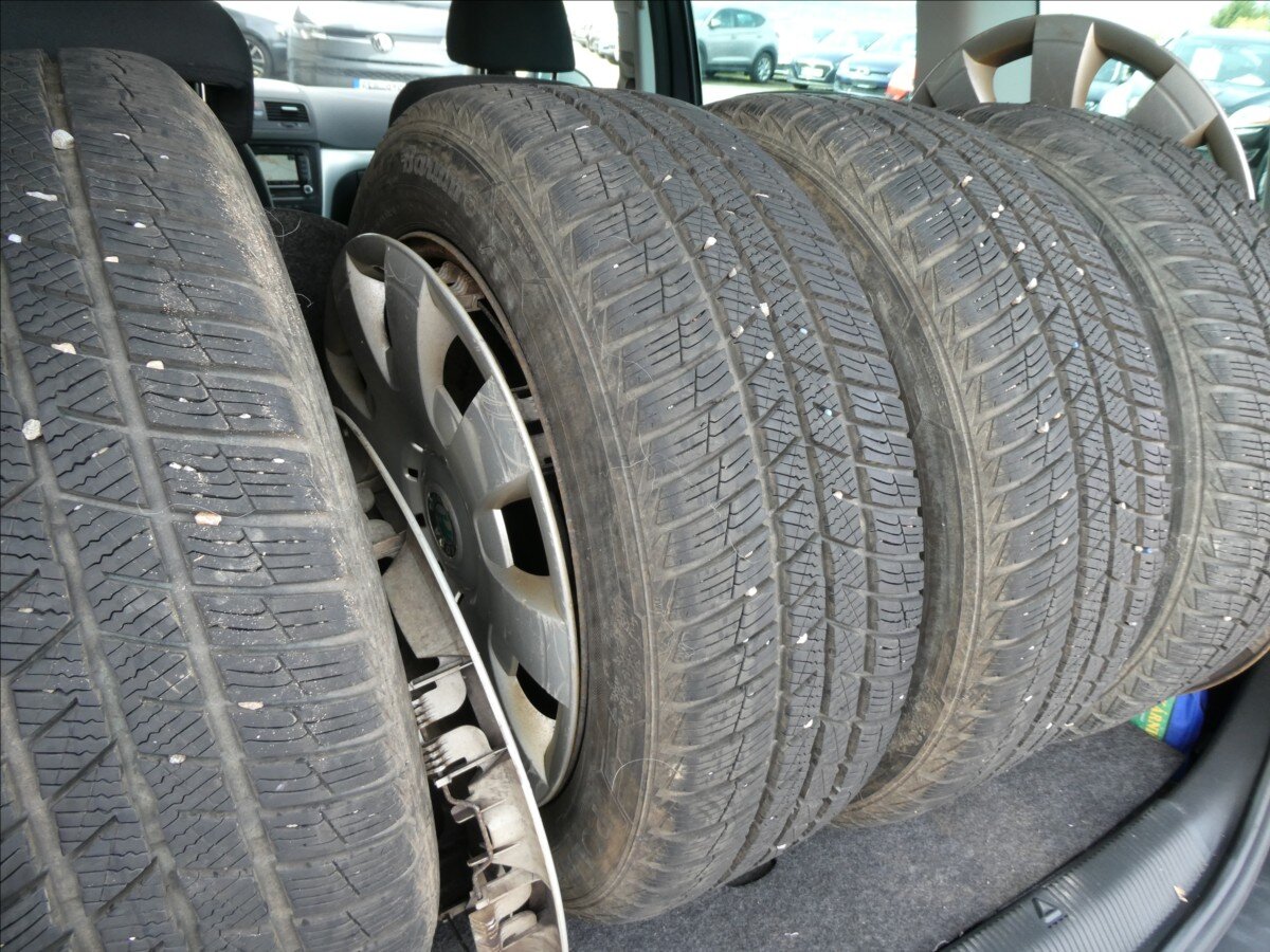 Škoda Yeti SUV / Terénní 1,8 l 118 kw