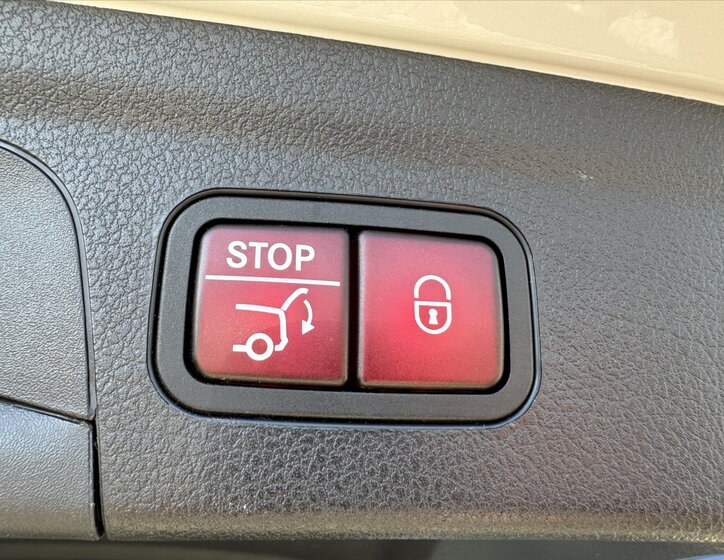 Mercedes-Benz GLE 28