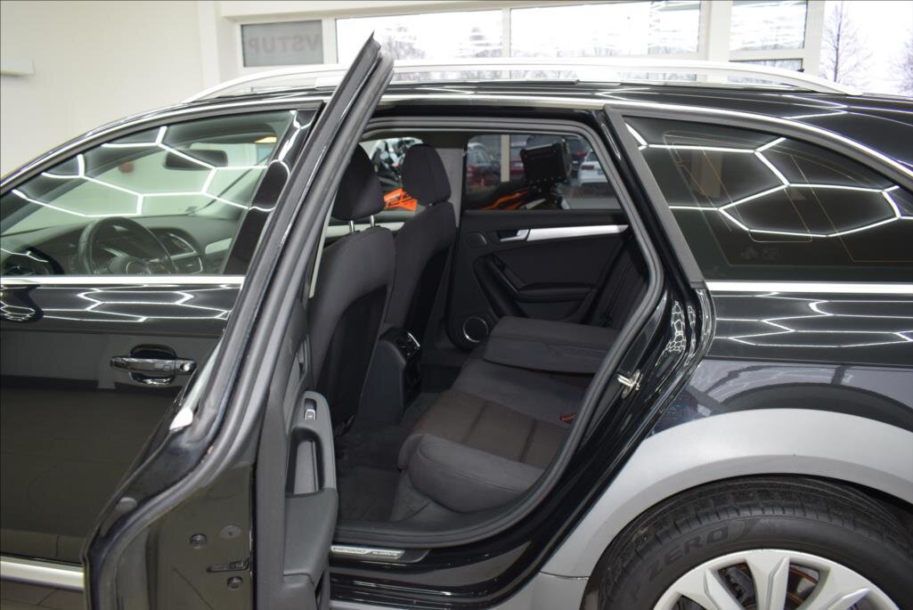 Audi A4 Allroad Kombi 2,0 l 130 kw