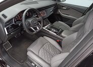 Audi Q8 10