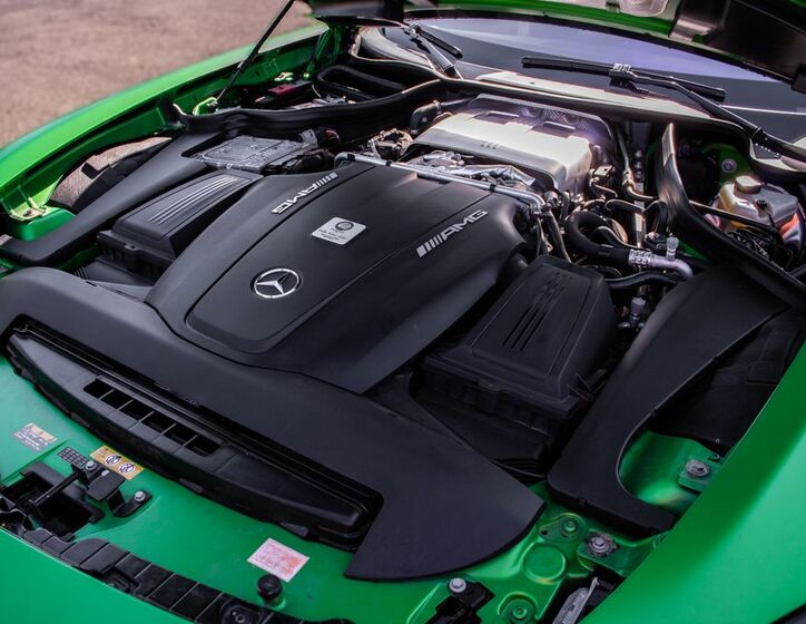 Mercedes-Benz AMG GT 43