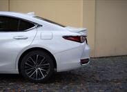 Lexus ES 300h 4