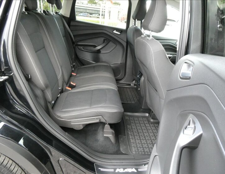 Ford Kuga 31