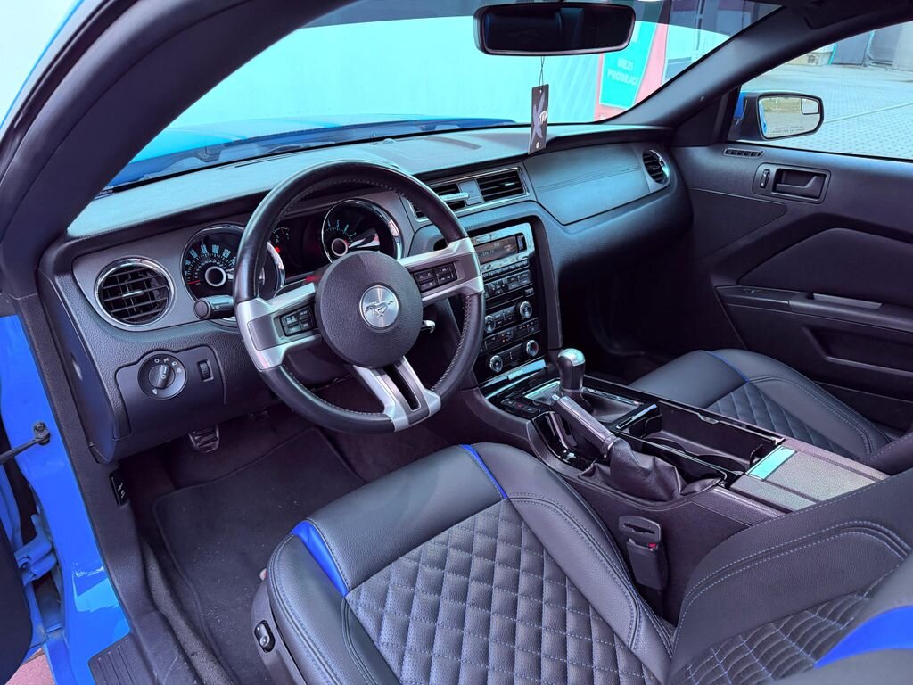 Ford Mustang Kupé 5,0 l 313 kw