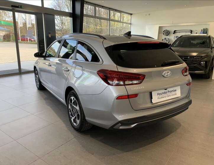 Hyundai i30 Kombi 998,0 73 kw